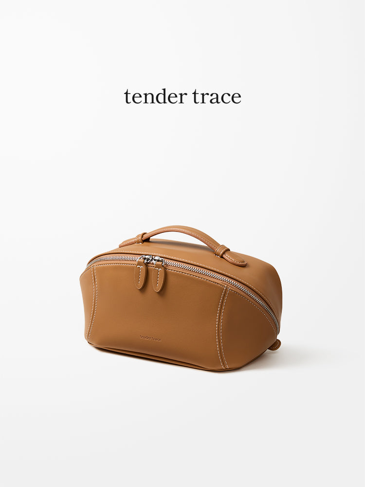 Hard Shell Cosmetic Bag - Milk Tea Apricot